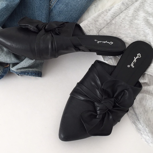 💫HP NWOT Black leather Qupid slip ons size7.5 - Picture 4 of 5